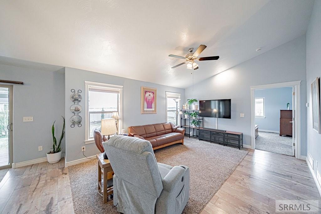 3909 Brighton Circle