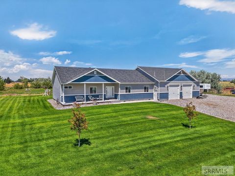 Photo of 204 E 135 N, BLACKFOOT, ID 83221 (MLS # 2187710)