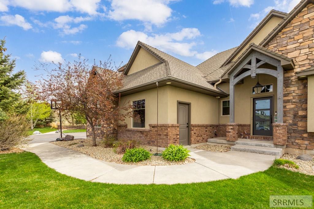 6568 Middle Fork Road