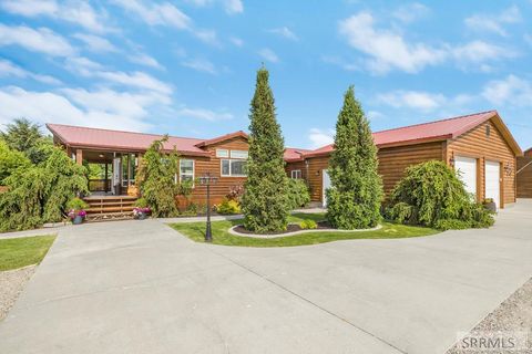 Photo of 4027 E Lincoln Road, IDAHO FALLS, ID 83401 (MLS # 2177219)