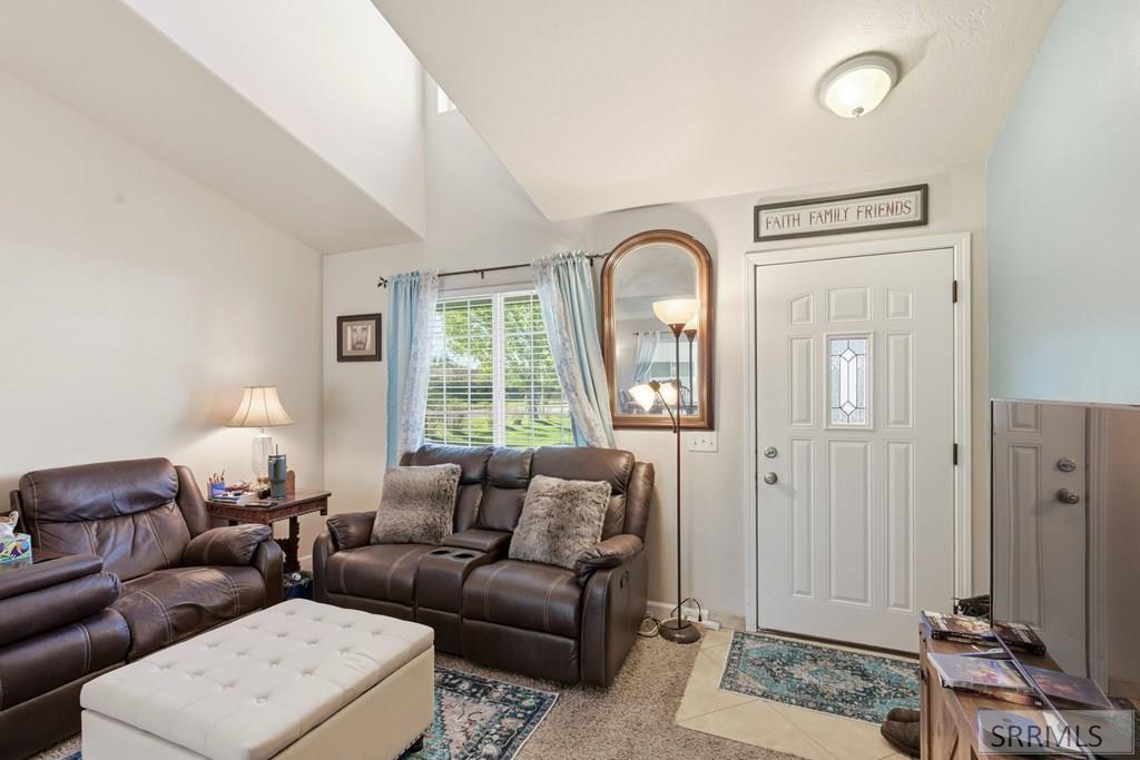 430 Dugout Way
