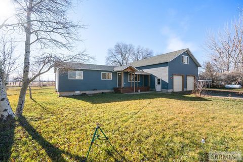 Photo of 1816 Teton View Drive, REXBURG, ID 83440 (MLS # 2180829)