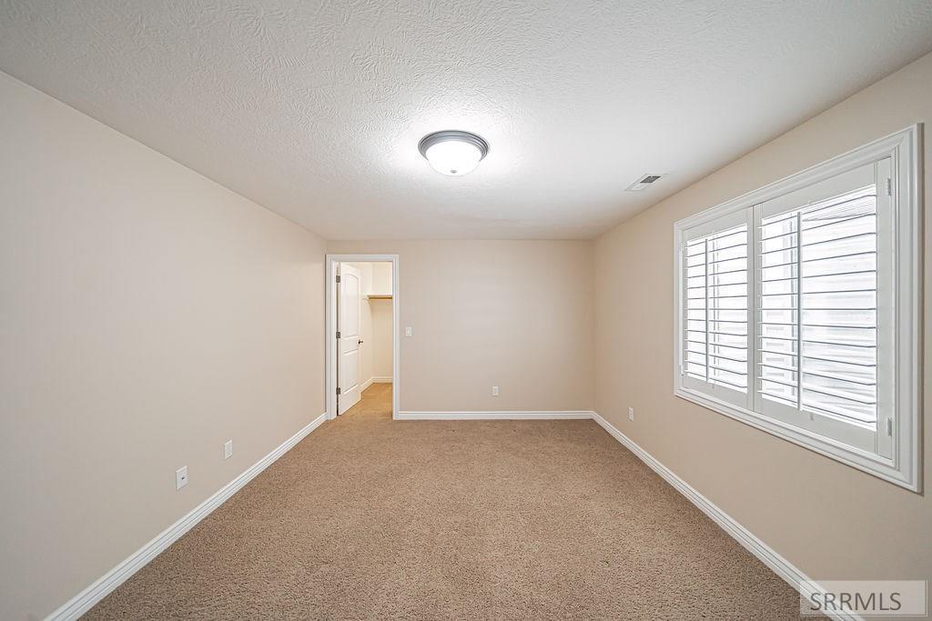 325 Tapitio Drive, IDAHO FALLS, Idaho image 27