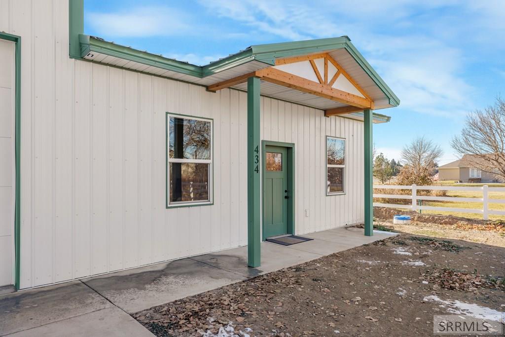 434 W Center Street, SHELLEY, Idaho image 37