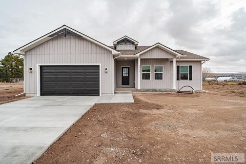 3985 Mountain Bluebird Way AMMON ID 83406