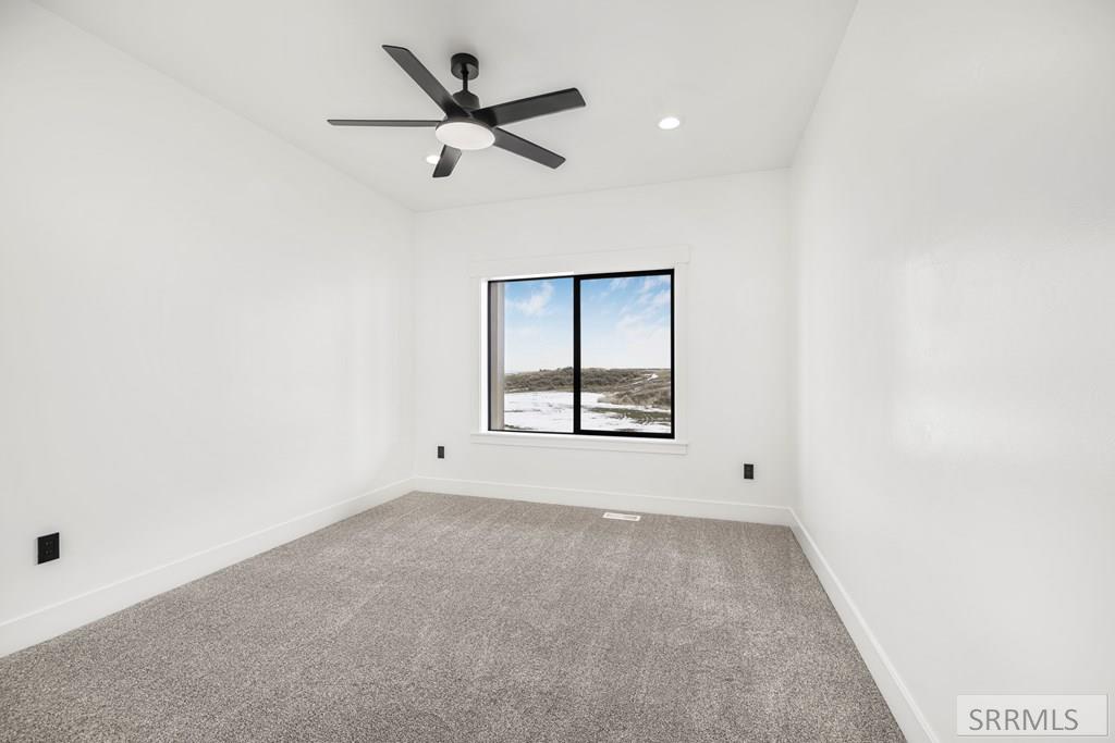 627 S Hidden Valley Road, REXBURG, Idaho image 17