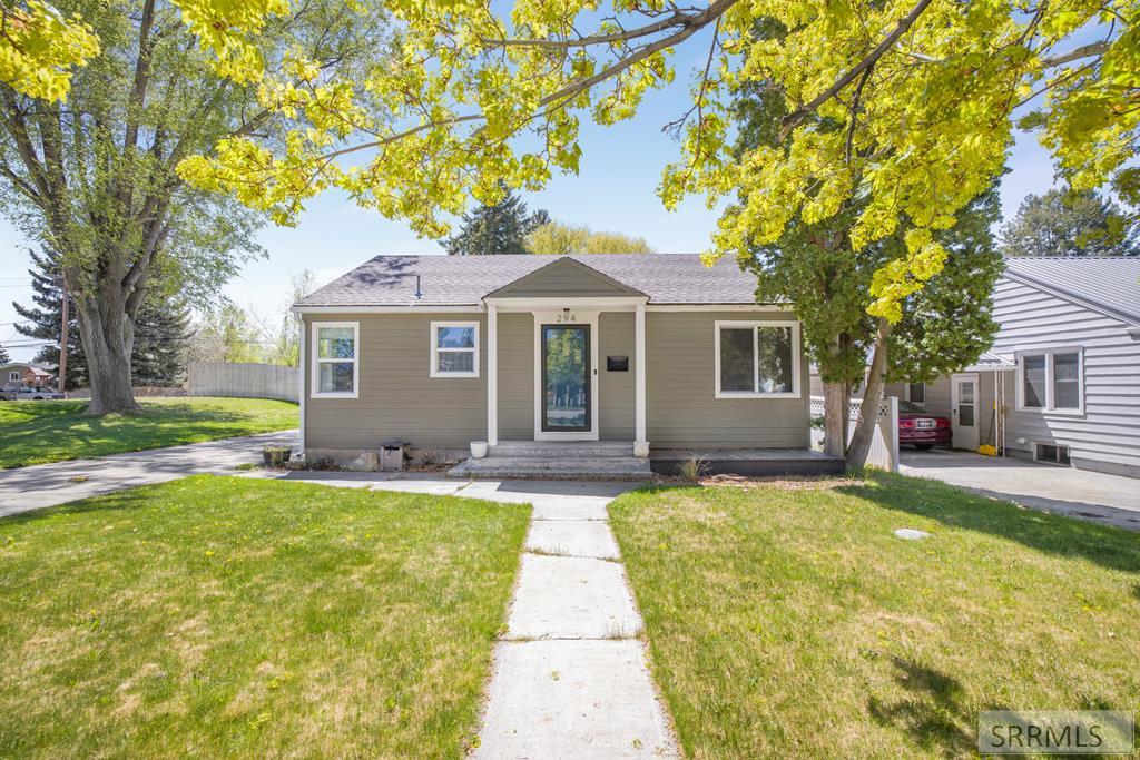 294 E 24th Street, IDAHO FALLS, Idaho image 1