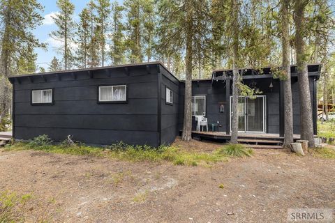 Photo of 2018 Old Hwy 191, ISLAND PARK, ID 83429 (MLS # 2186615)