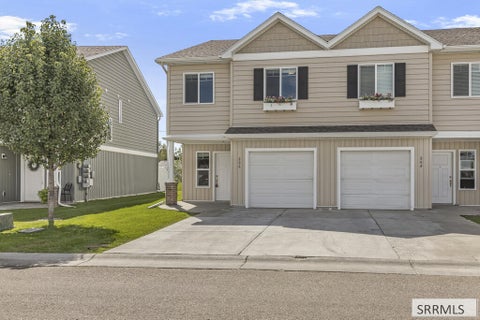 Photo of 806 Trails End, IDAHO FALLS, ID 83401 (MLS # 2189162)
