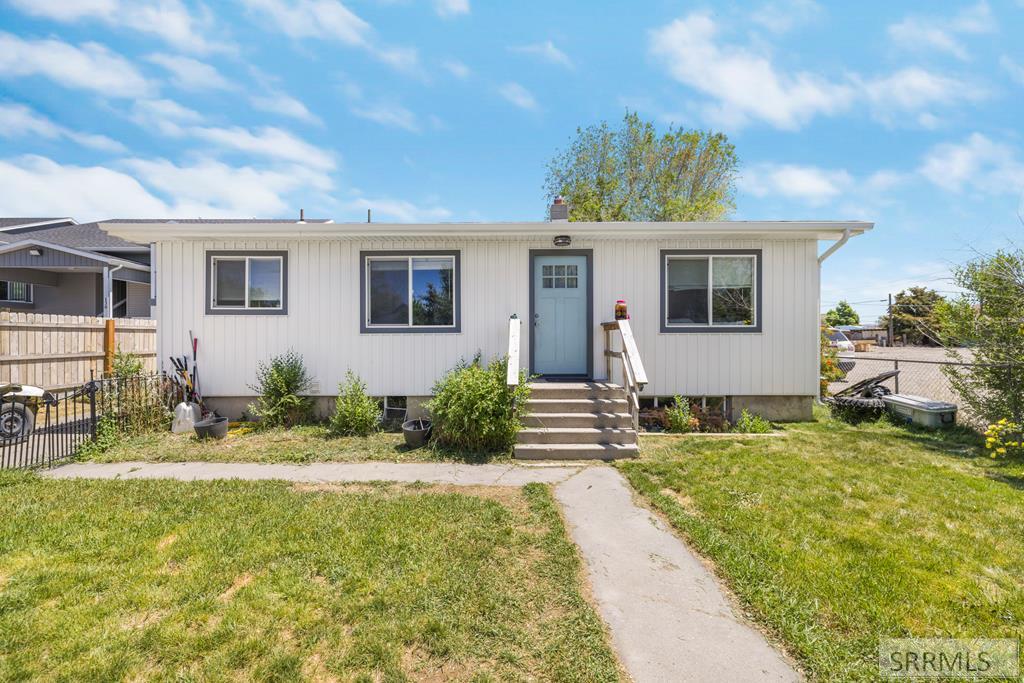 110 Lilac Street, BLACKFOOT, Idaho image 1