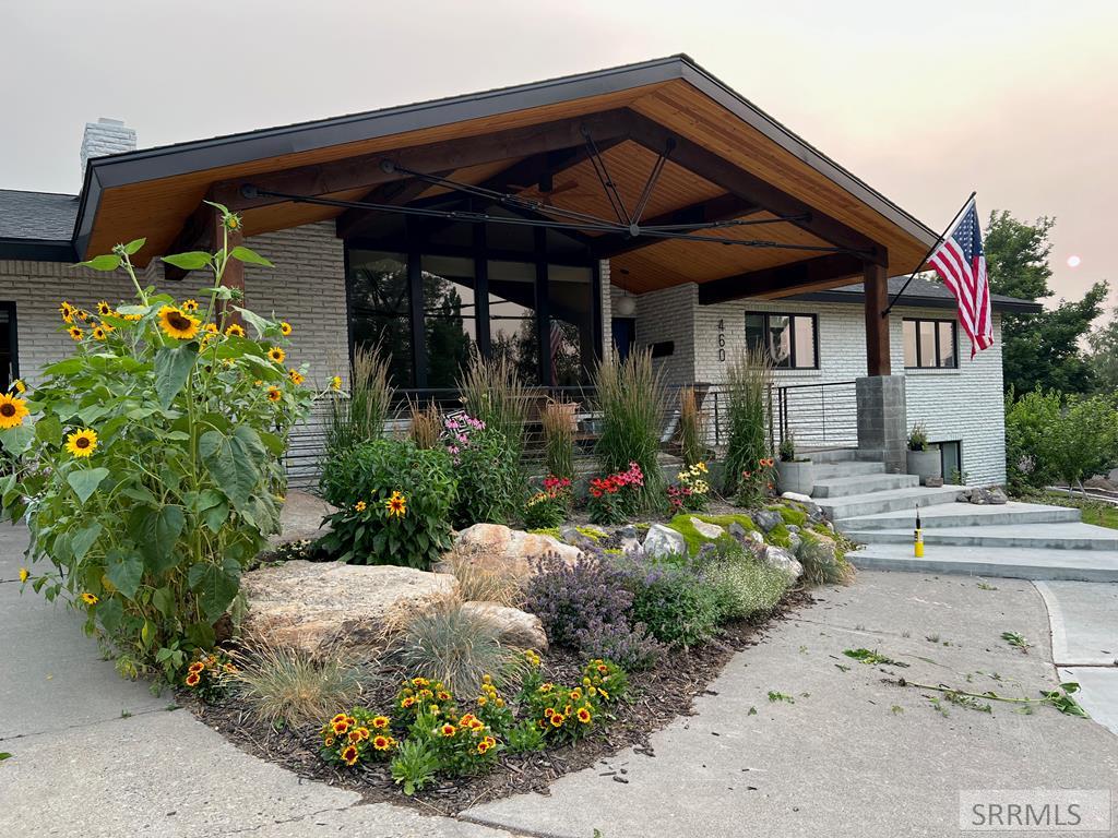 460 Rolling Hills Drive, REXBURG, Idaho image 2
