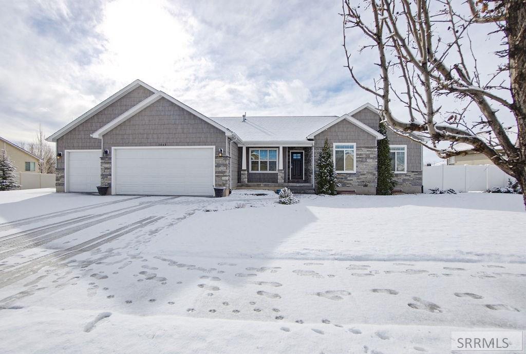 3868 Willow Ridge Drive