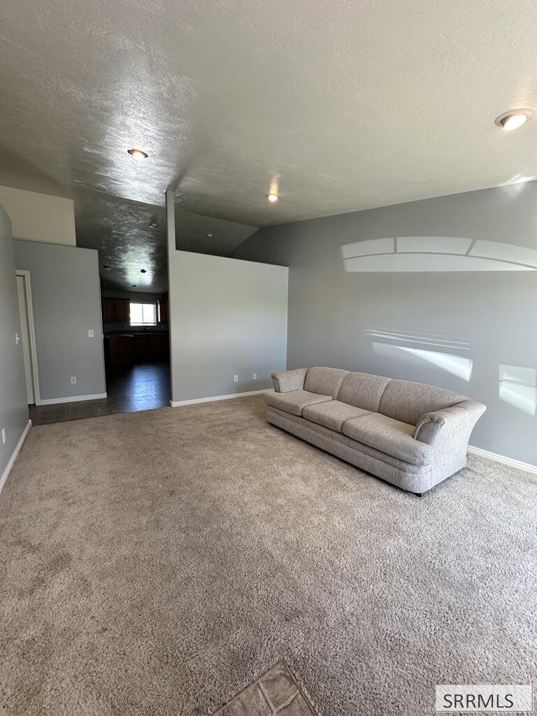 1028 Ashland Drive