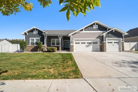 Photo of 783 Periska Way, IDAHO FALLS, ID 83402 (MLS # 2180112) Photo of 783 Periska Way, IDAHO FALLS, ID 83402 (MLS # 2180112)