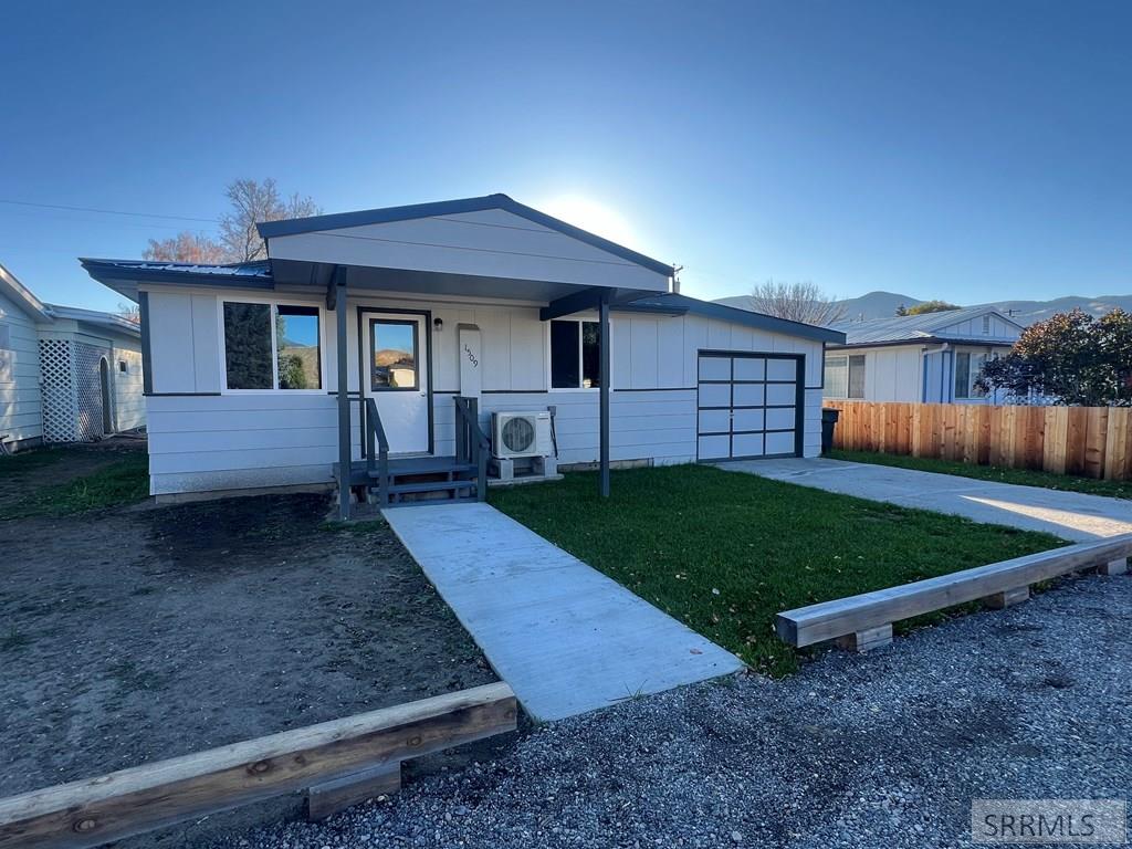 1509 Shoup Street, SALMON, Idaho image 2