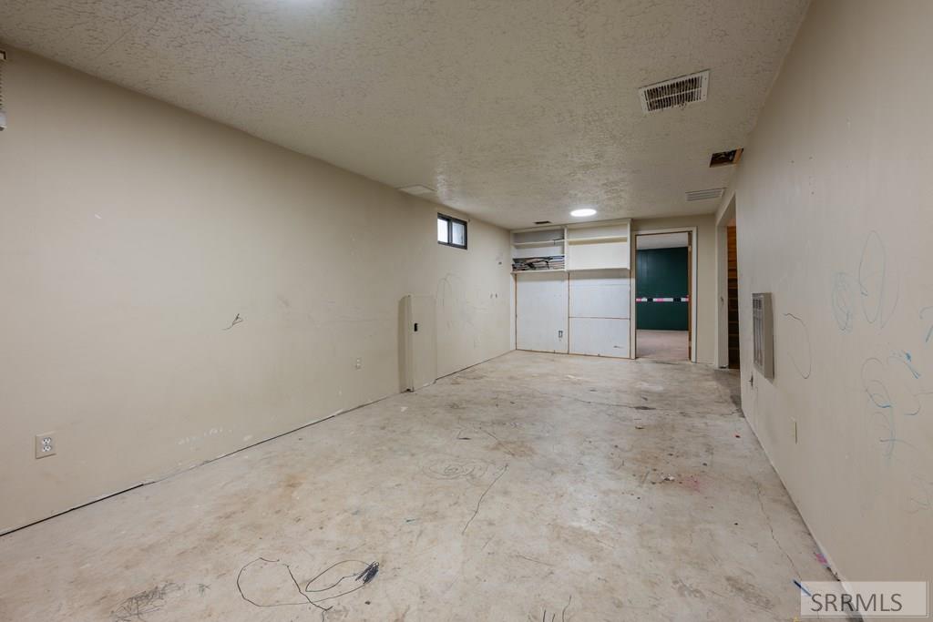 5988 E Iona Road, IDAHO FALLS, Idaho image 44