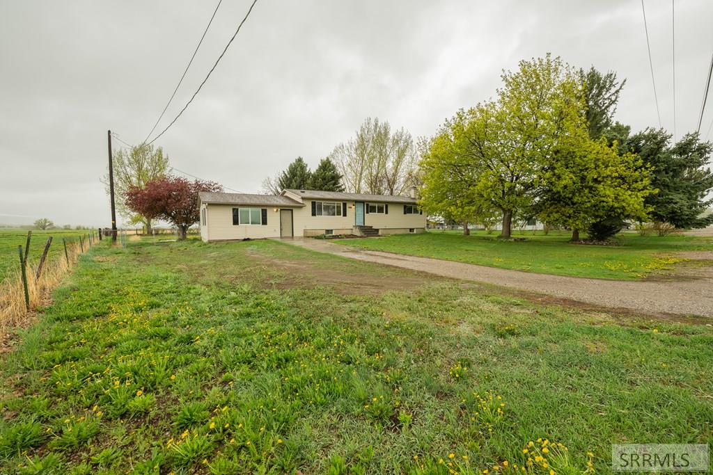 5988 E Iona Road, IDAHO FALLS, Idaho image 9