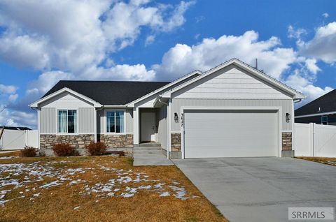 Photo of 3657 E Kimber Way, IDAHO FALLS, ID 83401 (MLS # 2182205)