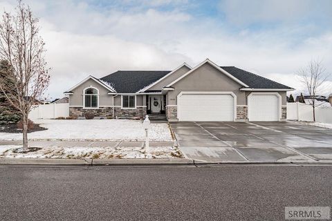 5243 Pahala Drive IDAHO FALLS ID 83404