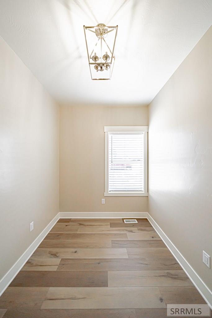 555 Bitterroot Street