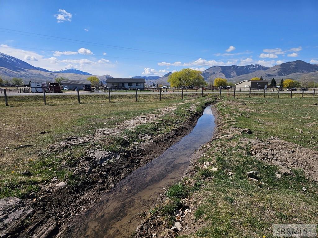 16 Coiner Road, SALMON, Idaho image 7