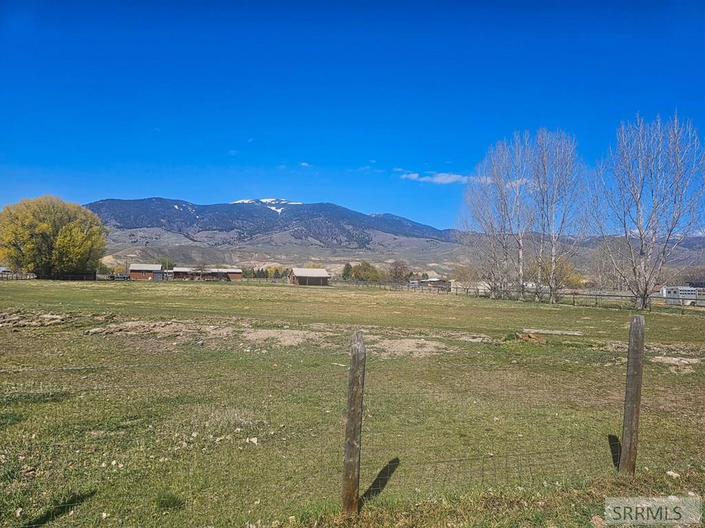 16 Coiner Road, SALMON, Idaho image 2