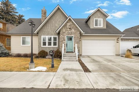 Photo of 172 Charles Place, REXBURG, ID 83440 (MLS # 2182051)