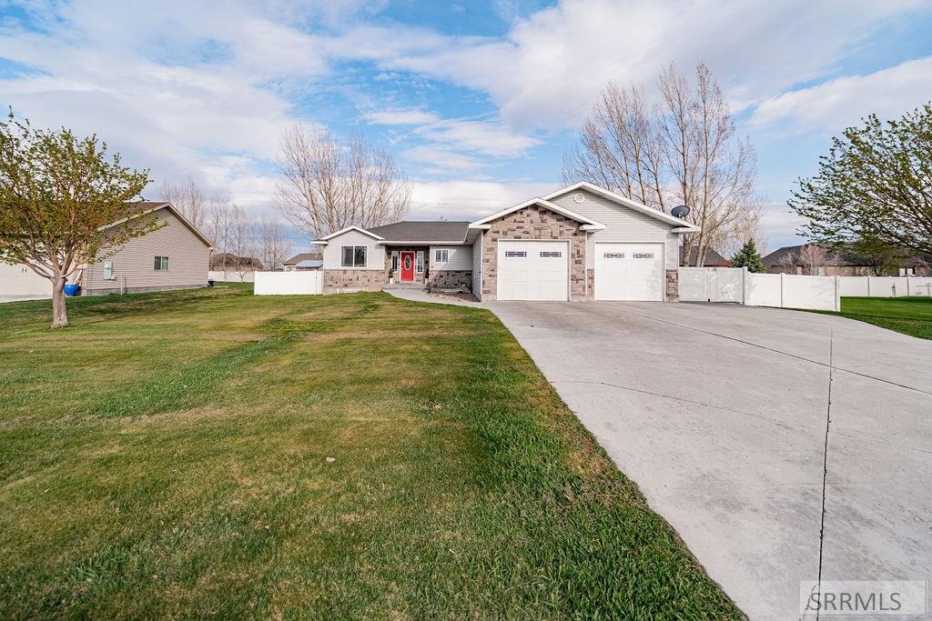 18 N Elm Lane, RIGBY, Idaho image 4