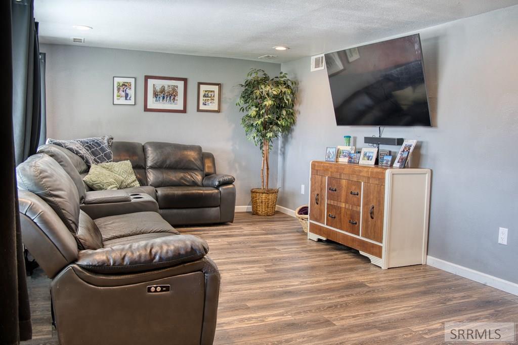 802 N 3800 E, RIGBY, Idaho image 3