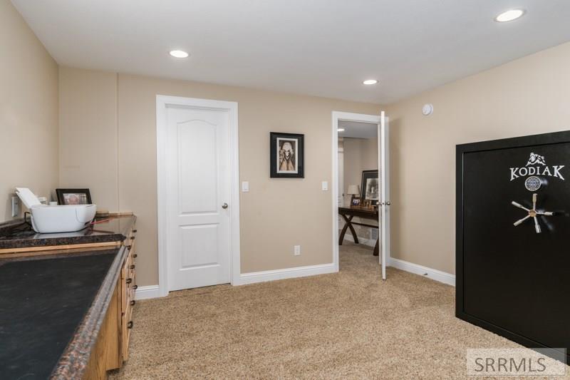 2032 Sunrise Way, POCATELLO, Idaho image 47