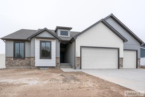 Photo of 750 Boxwood Drive, IDAHO FALLS, ID 83402 (MLS # 2180515)