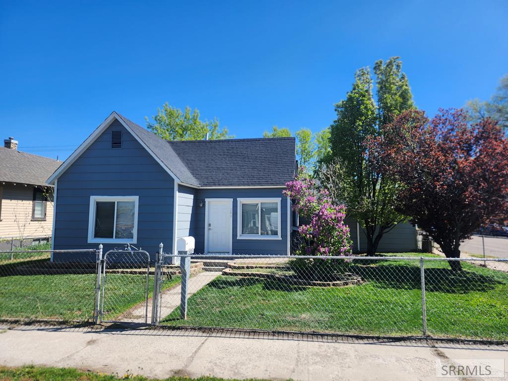 308 N 9th Avenue, POCATELLO, Idaho image 1