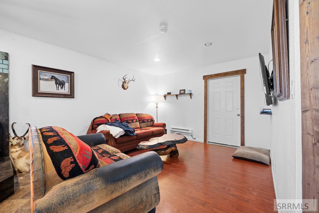 117 N 1st W, TETON, Idaho image 6