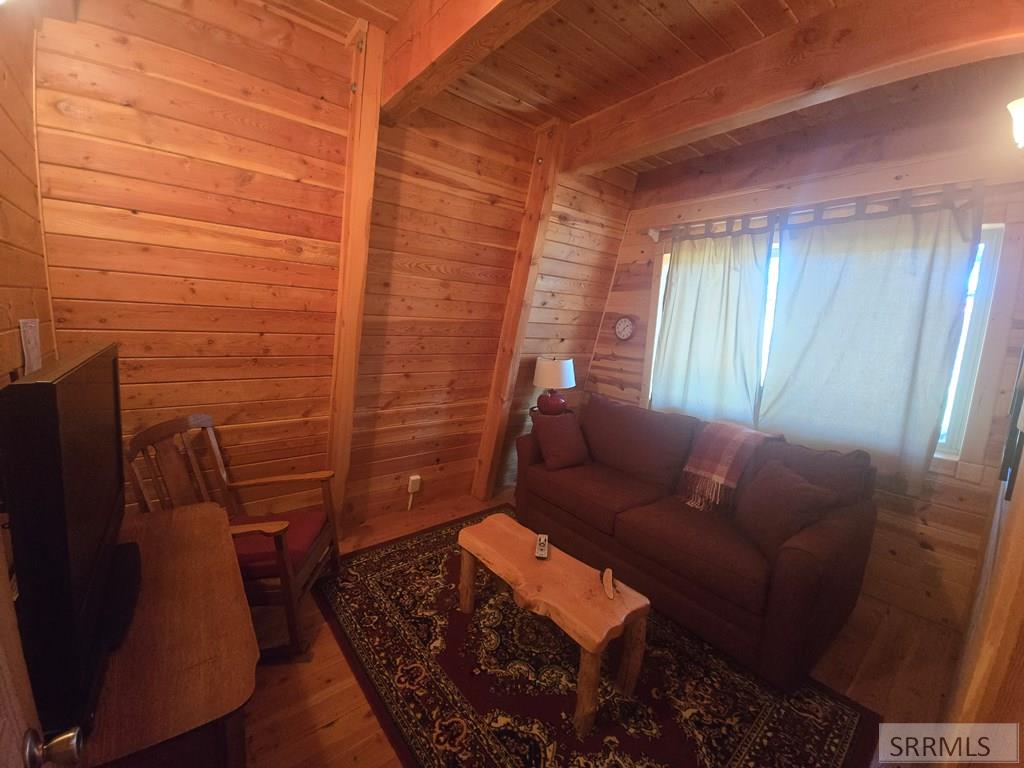 3318 Last Chance Drive, ISLAND PARK, Idaho image 15