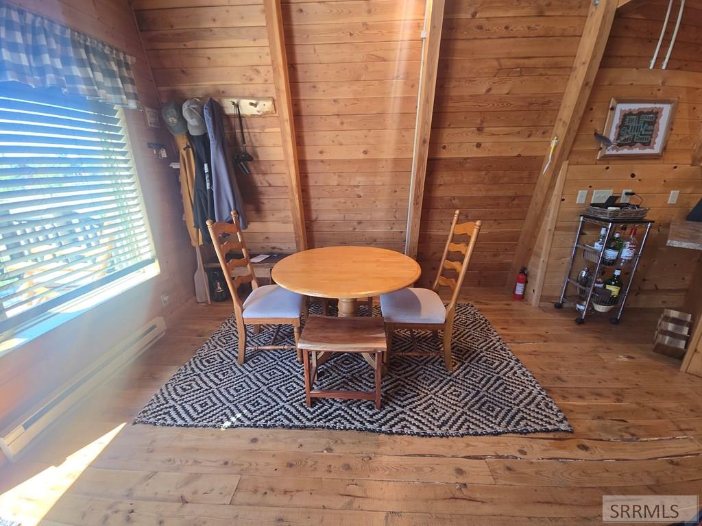 3318 Last Chance Drive, ISLAND PARK, Idaho image 8