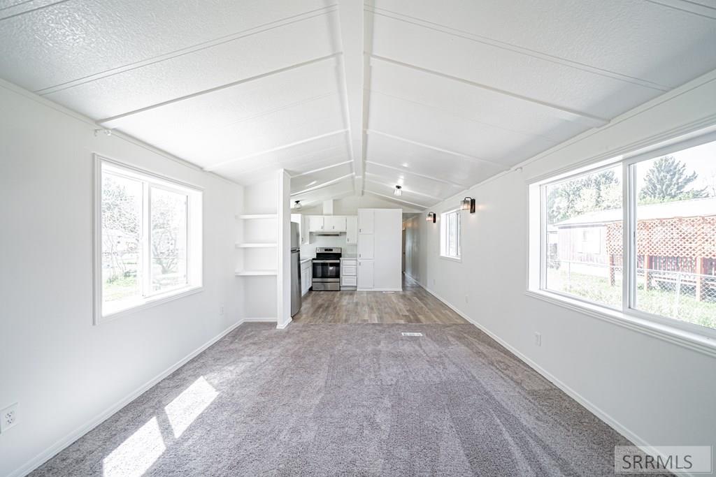 3518 E Elswood Drive, IDAHO FALLS, Idaho image 5