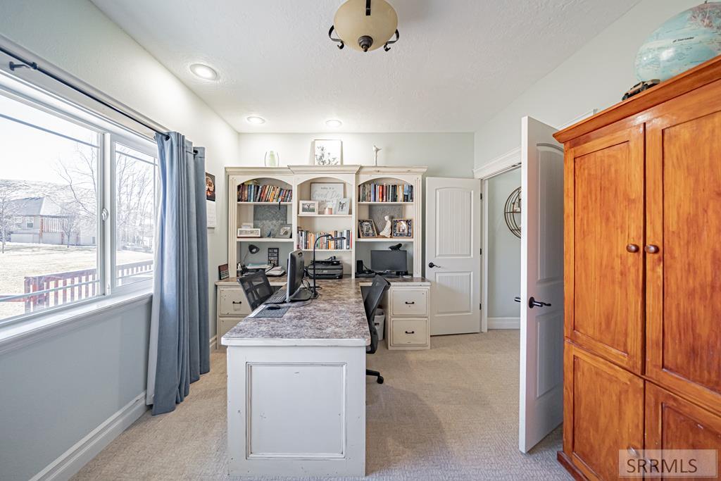 230 Hewlett, POCATELLO, Idaho image 35
