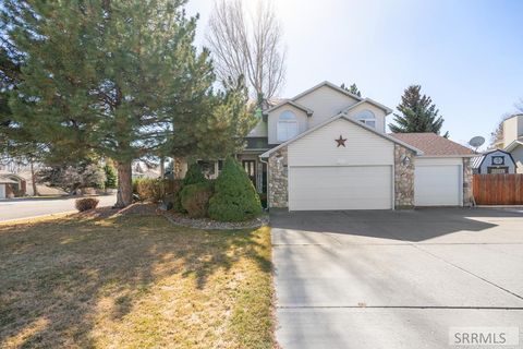 Photo of 2882 Sandstone Drive, IDAHO FALLS, ID 83404 (MLS # 2184583)