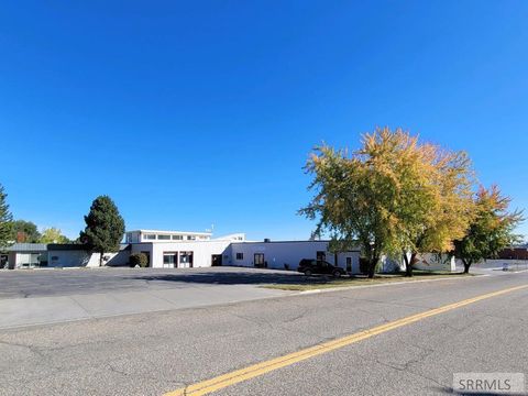 Photo of 1230 Skyline Drive #Ste B, IDAHO FALLS, ID 83402 (MLS # 2181917)