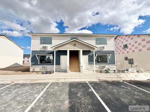 Multifamily For Sale - 5405 Park Lawn Drive #111<br/> CHUBBUCK, ID 83202