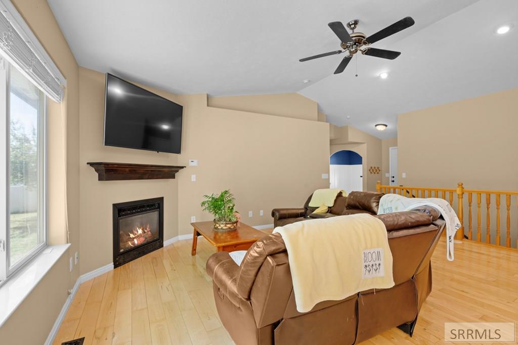 5009 Vintage Lane
