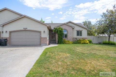 Photo of 5009 S Vintage Lane, AMMON, ID 83406 (MLS # 2186676)