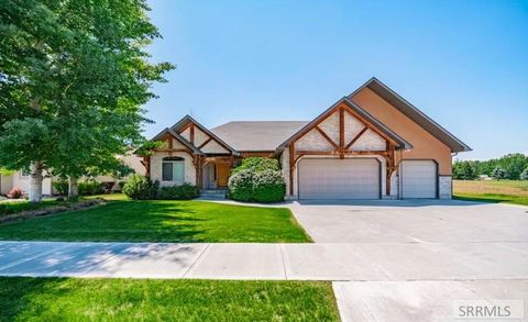 Photo of 5035 Shadow Creek Drive, IDAHO FALLS, ID 83401 (MLS # 2180914)