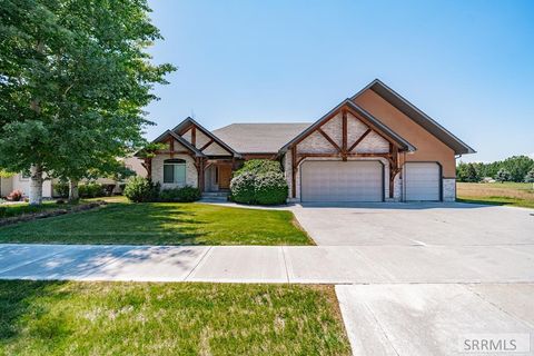 Photo of 5035 Shadow Creek Drive, IDAHO FALLS, ID 83401 (MLS # 2180914)