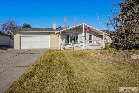 2334 Woodruff Avenue IDAHO FALLS ID 83404