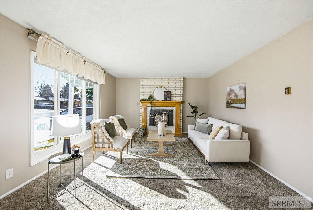 2334 Woodruff Avenue