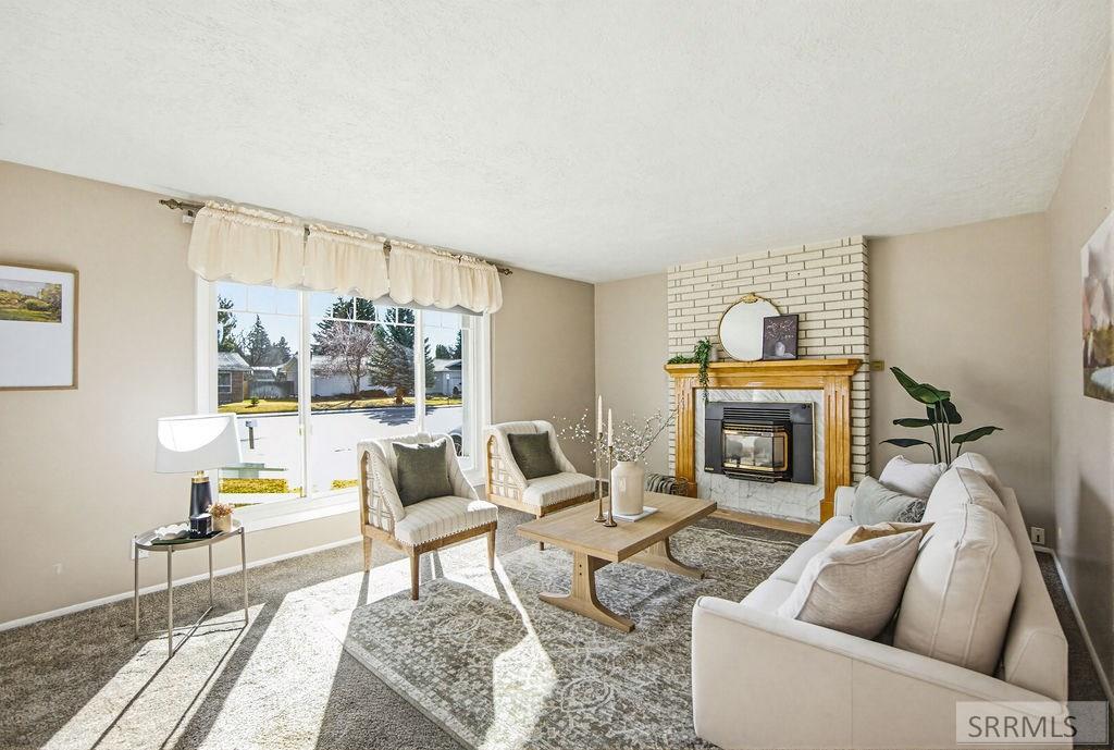 2334 Woodruff Avenue