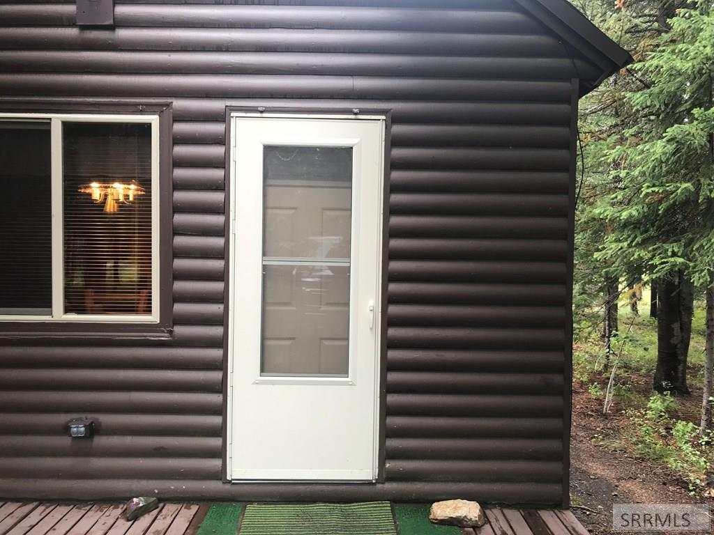 4205 Holden Loop Road, ISLAND PARK, Idaho image 24
