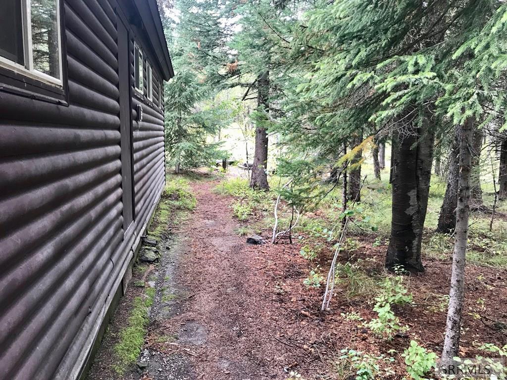 4205 Holden Loop Road, ISLAND PARK, Idaho image 25