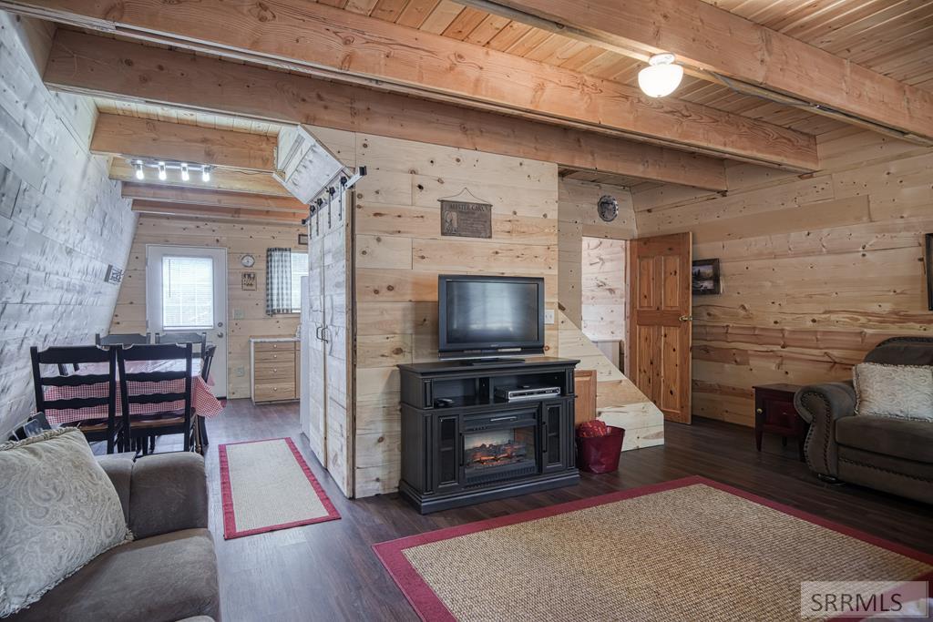 4492 Fransen Mill Road, ISLAND PARK, Idaho image 8